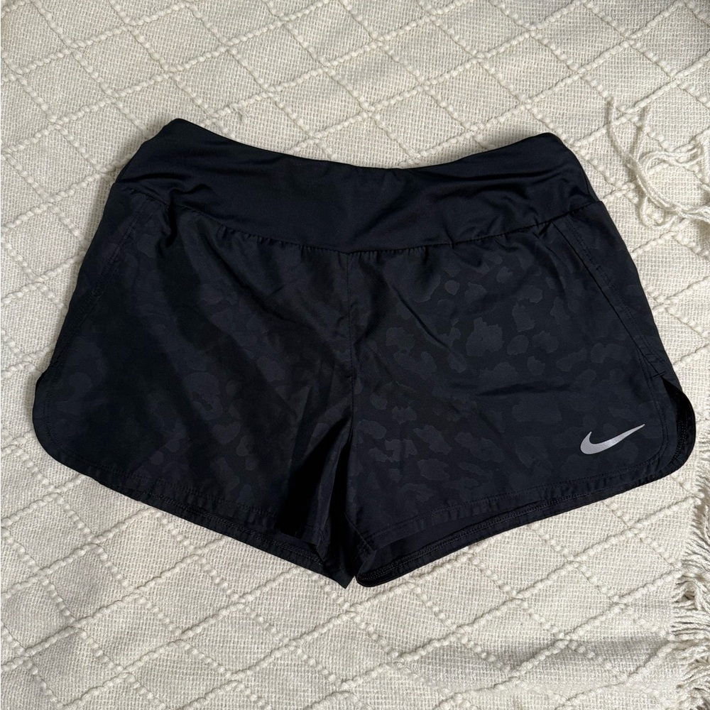 Nike Black Athletic Shorts Lightweight Elastic Waist With Black Leopard Print